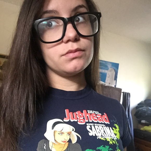 Meet your Posher, Ashley brooke - Picture 1 of 7